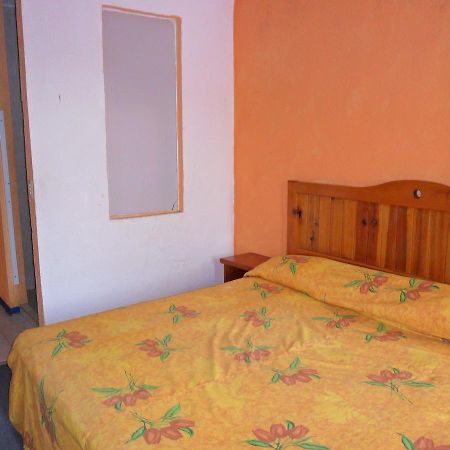 Hotel Las Cabanas San Felipe del Progreso Bagian luar foto
