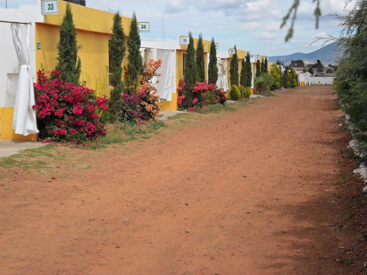 Hotel Las Cabanas San Felipe del Progreso Bagian luar foto